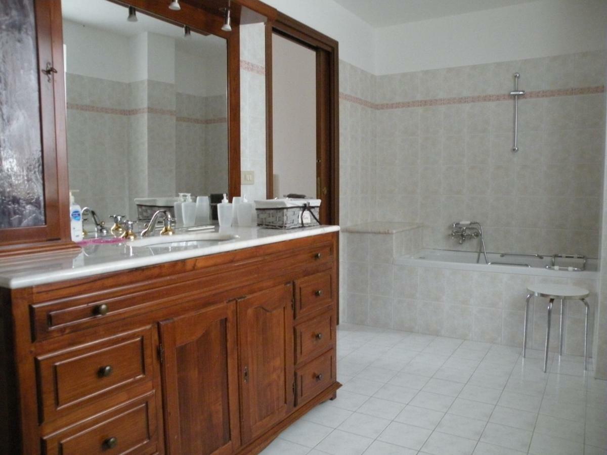 Tetto Nuovo B&B Кунео Екстер'єр фото